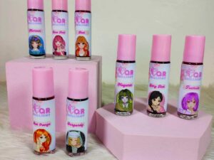 QR BRILLIANT LIP  CHEEK TINT - MAGENTA